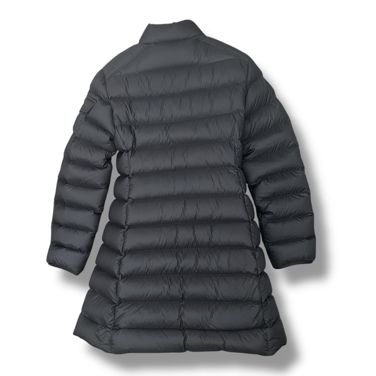 ＜Moncler ＞Igesseダウンジャケット