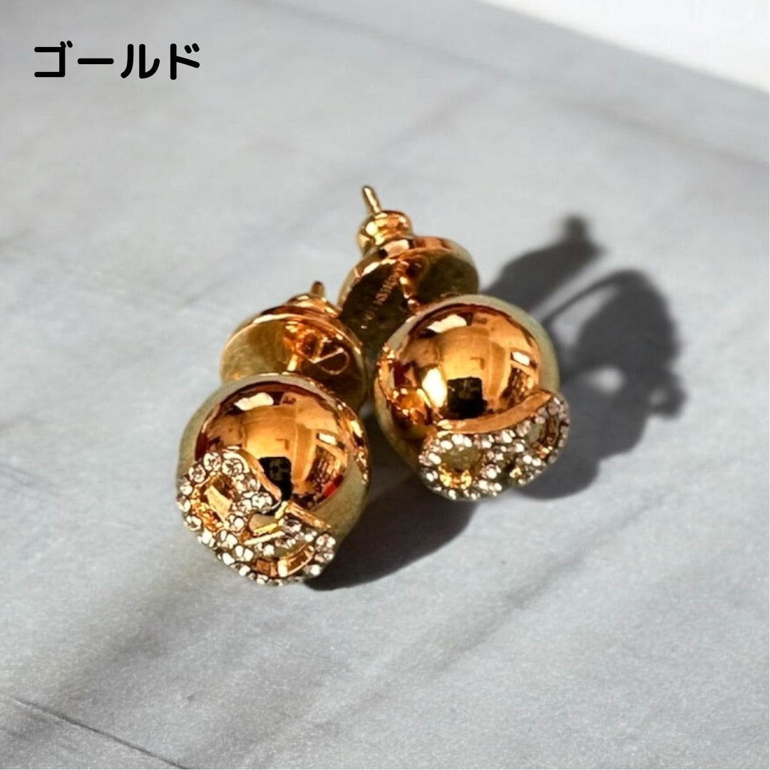 ＜VALENTINO＞Vロゴ メタル x スワロフスキークリスタル ピアス