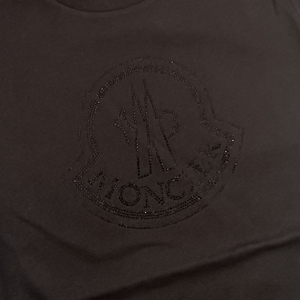 ＜ MONCLER  ＞モンクレール・ロゴ・クリスタルTシャツ