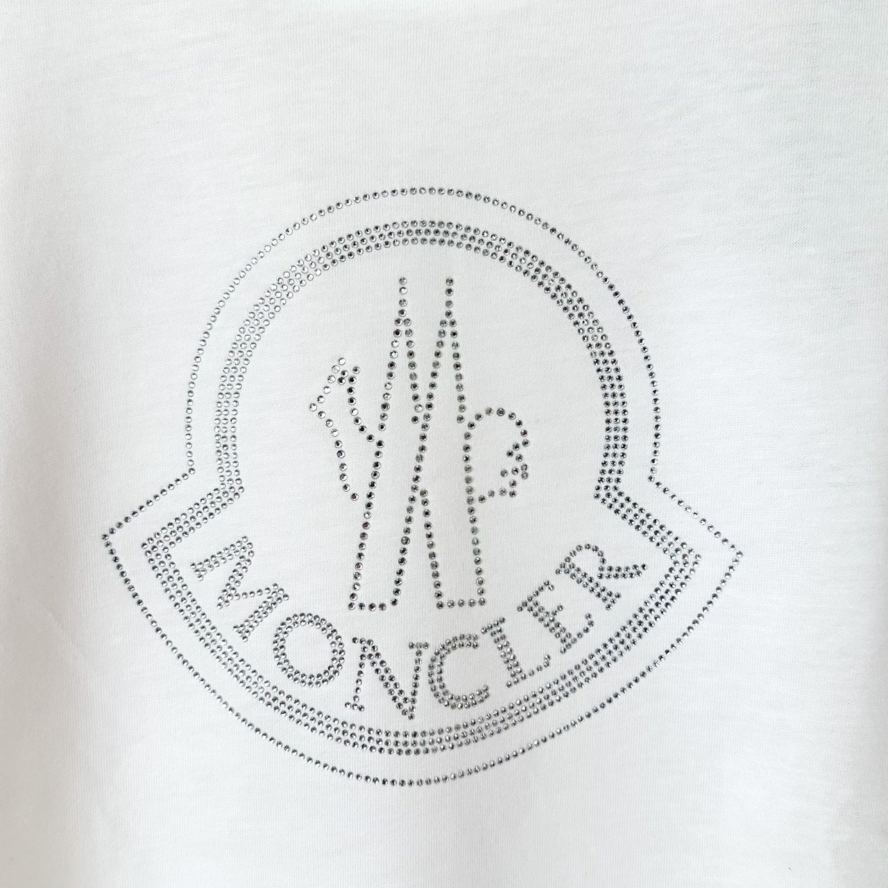 ＜ MONCLER  ＞モンクレール・ロゴ・クリスタルTシャツ