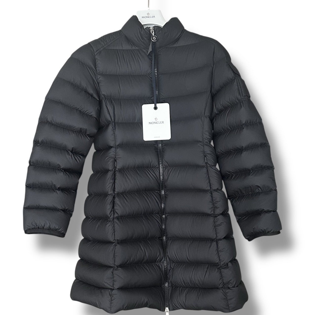 ＜Moncler ＞Igesseダウンジャケット
