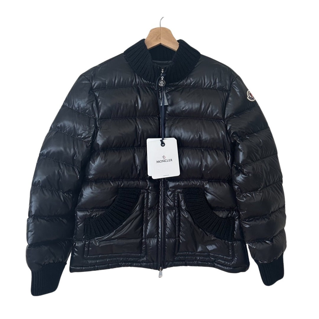 ＜Moncler ＞Arcelot ダウンジャケット