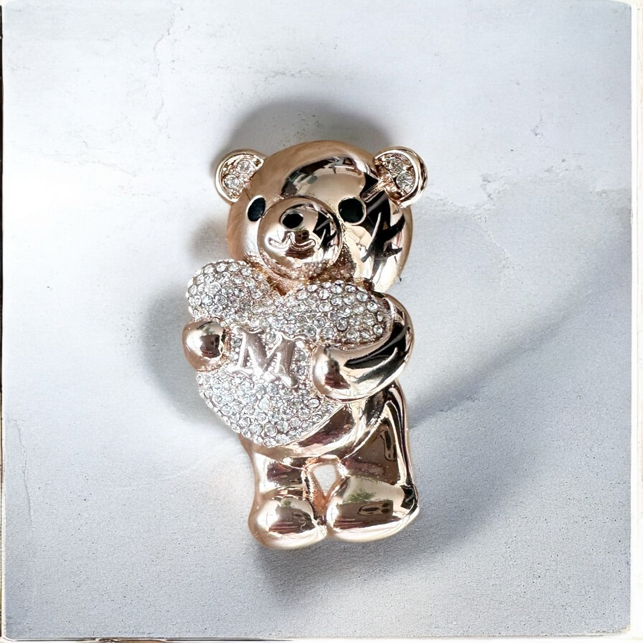 ＜MAX MARA ＞テディブローチ SHINYRose gold001