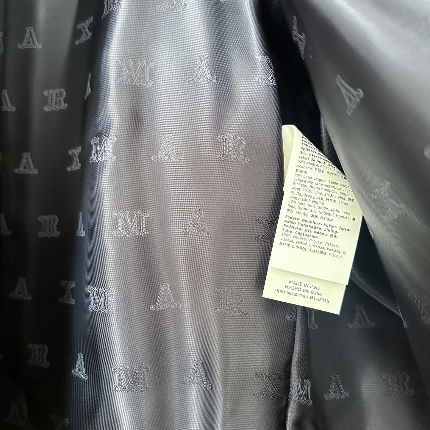 ＜MAX MARA ＞ショートコート