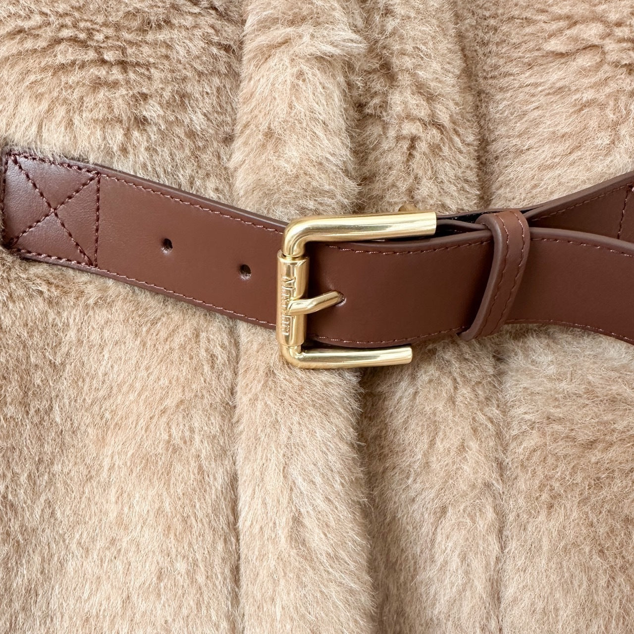 ＜MAX MARA ＞  LANOSO4 テディベアケープ
