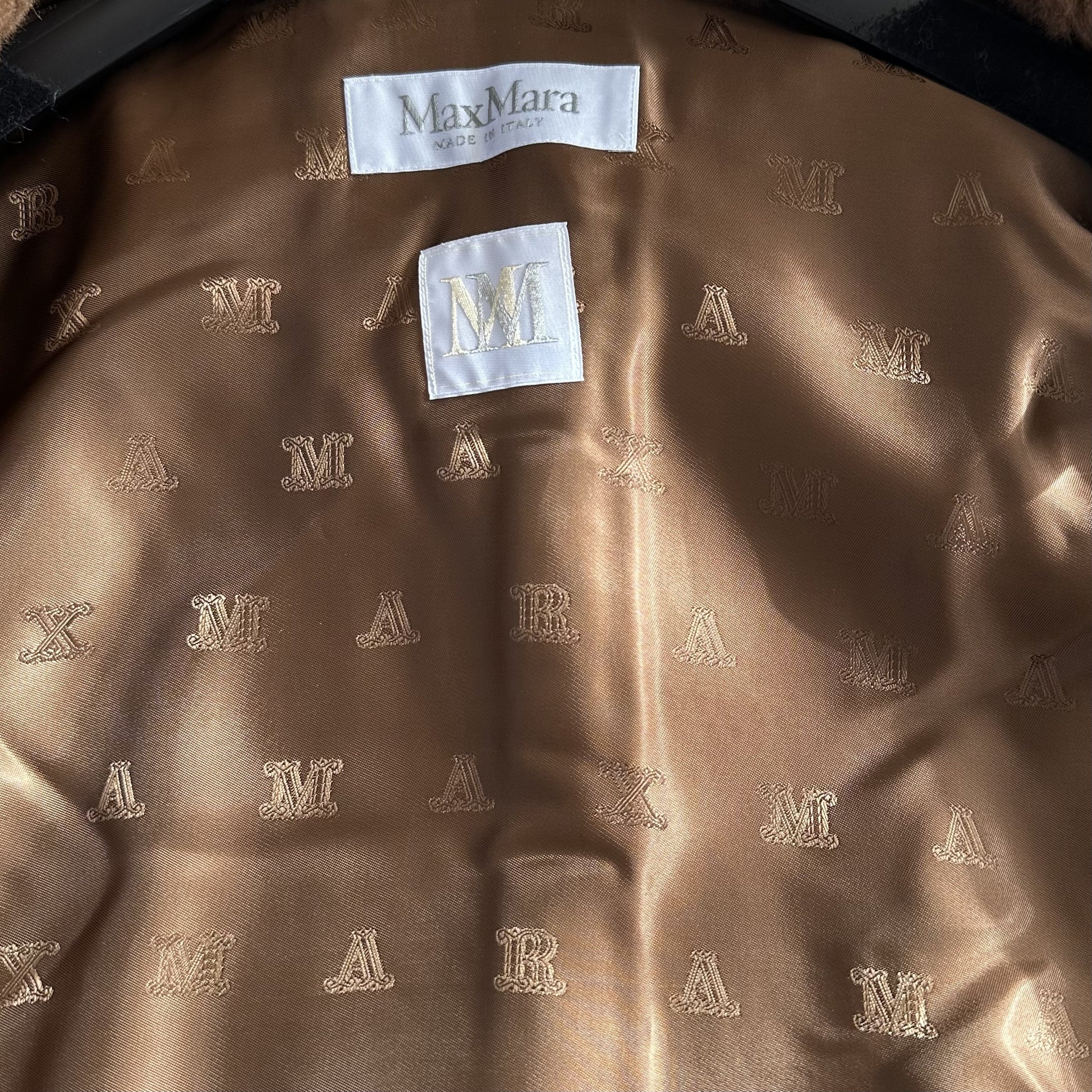 ＜MAX MARA ＞  LANOSO4 テディベアケープ