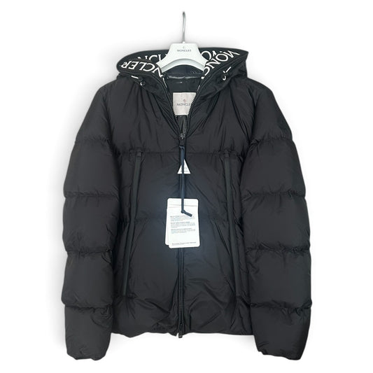 ＜Moncler＞Montcla ショートダウンジャケット