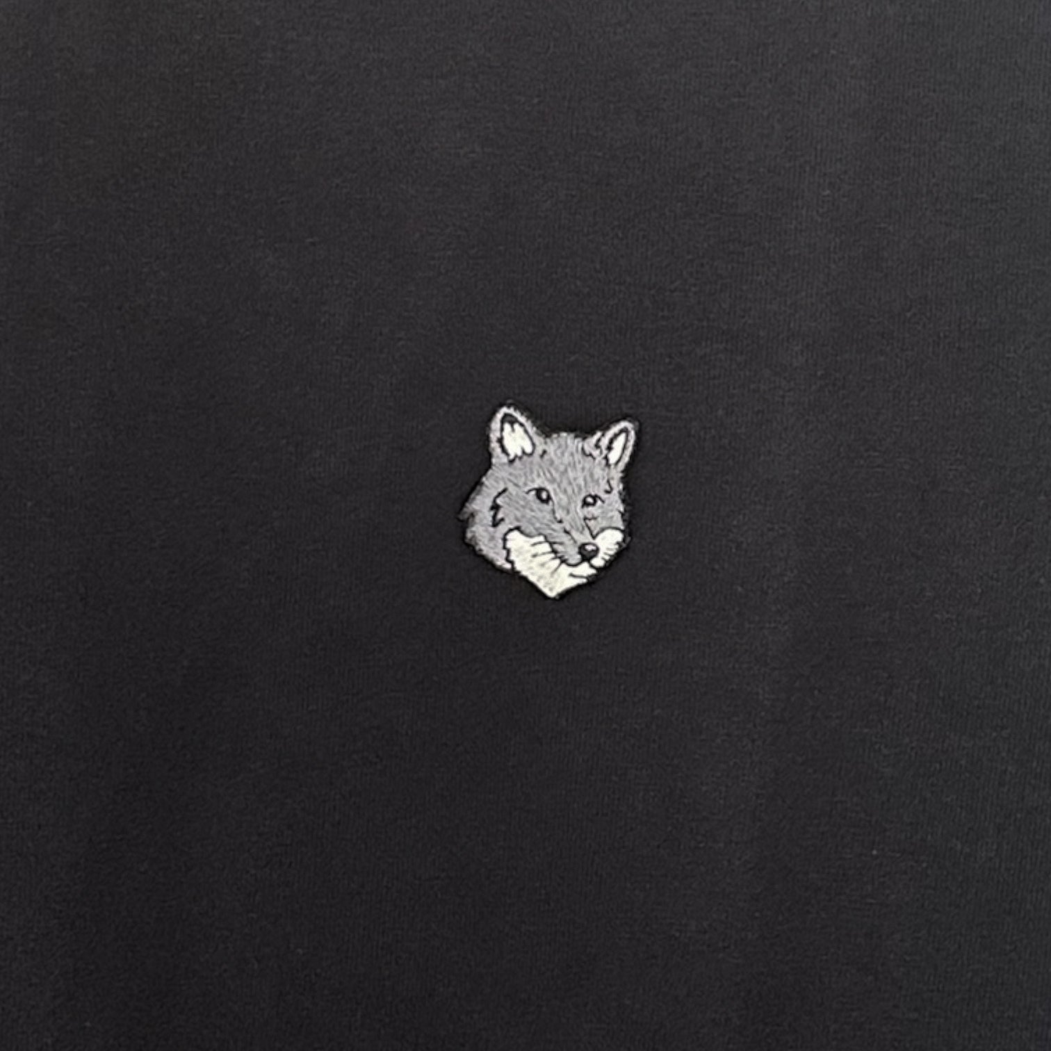 ＜MAISON KITSUNE＞フォックスヘッド コンフォート Tシャツ