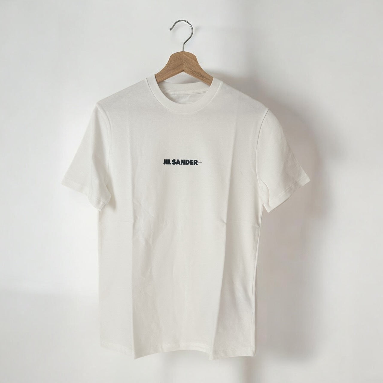 ＜Jil sander＞Jil Sander+プリントロゴ Tシャツ-レディース