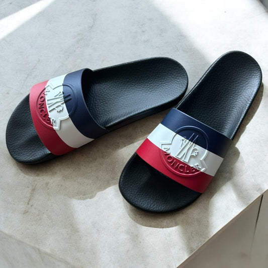 ＜Moncler ＞モンクレールBasileサンダル